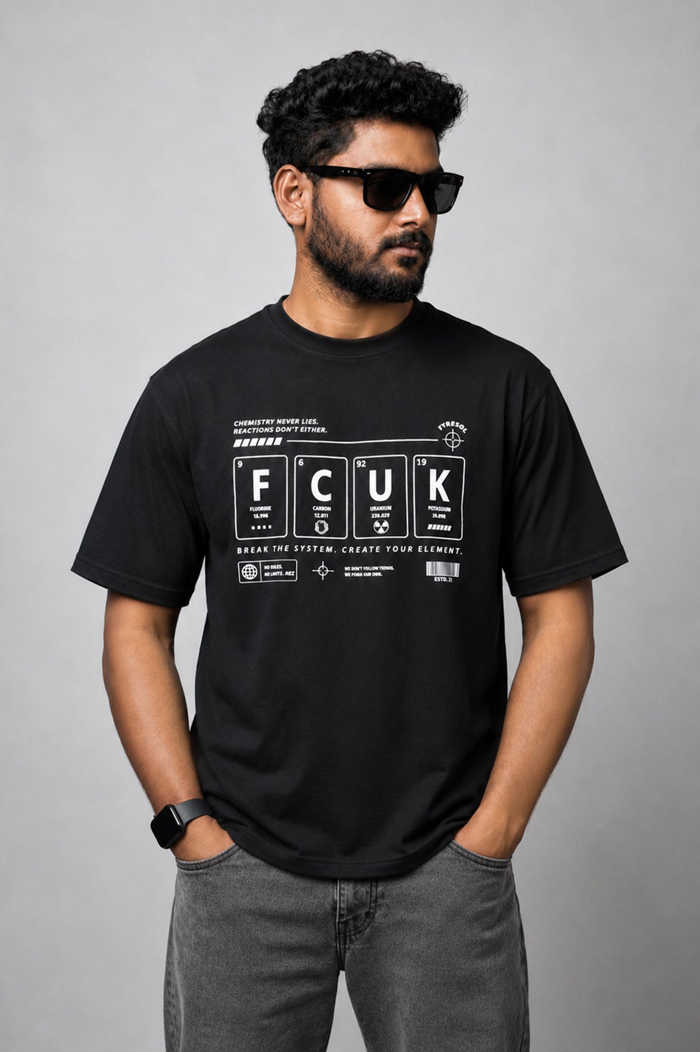 Regular Tee- Jet Black